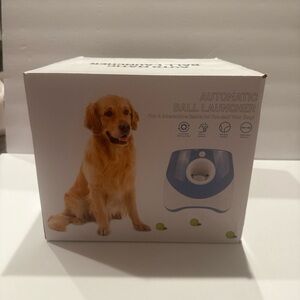 Automatic Ball Launcher for Dogs - light green